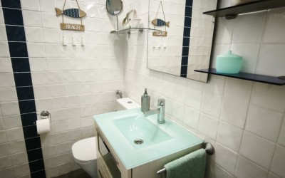 A fully renovated corner bungalow with a large garden.